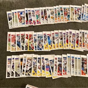 ❤️‍🔥 Lot of Variant Football Cards from Vintage to Modern - 194 Cards